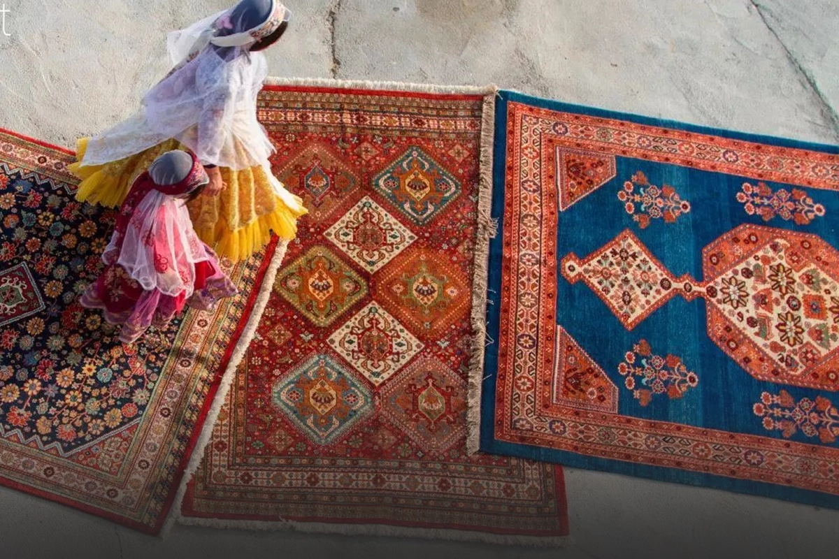 بهترین فروشگاه فرش و قالی در نوش آباد