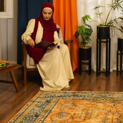 فرش ماشینی سنتی طرح 100352 آجری 1000 شانه